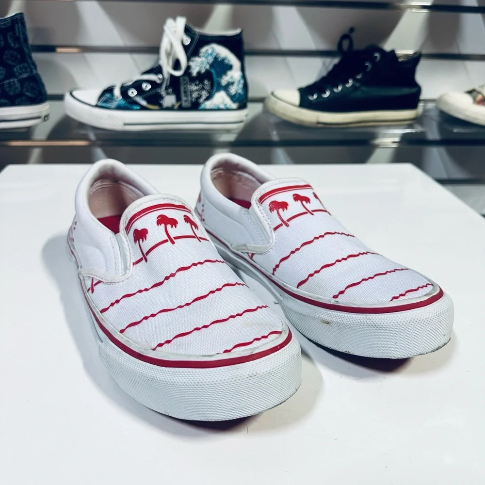 In n Out White Slip-On Shoes with Classic Red Palm Tree Design